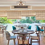 Hotel H10 Playa 4*
