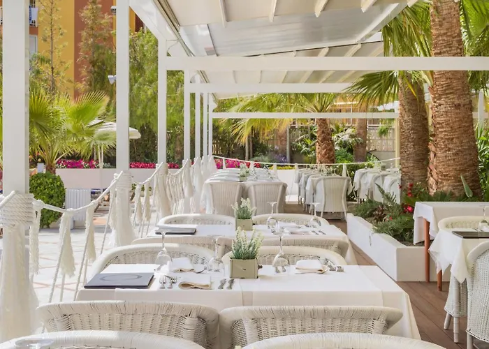 H10 Playa Szálloda Cambrils