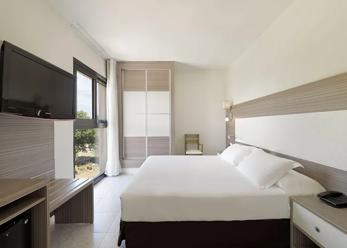H10 Playa 4*